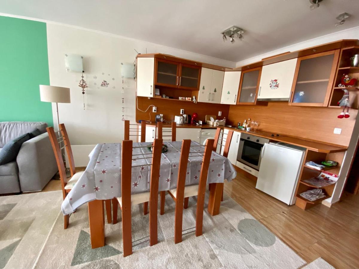 Aparthotel - Monastery 3, 1 Bedroom Apartment ปอมโปโรโว ภายนอก รูปภาพ